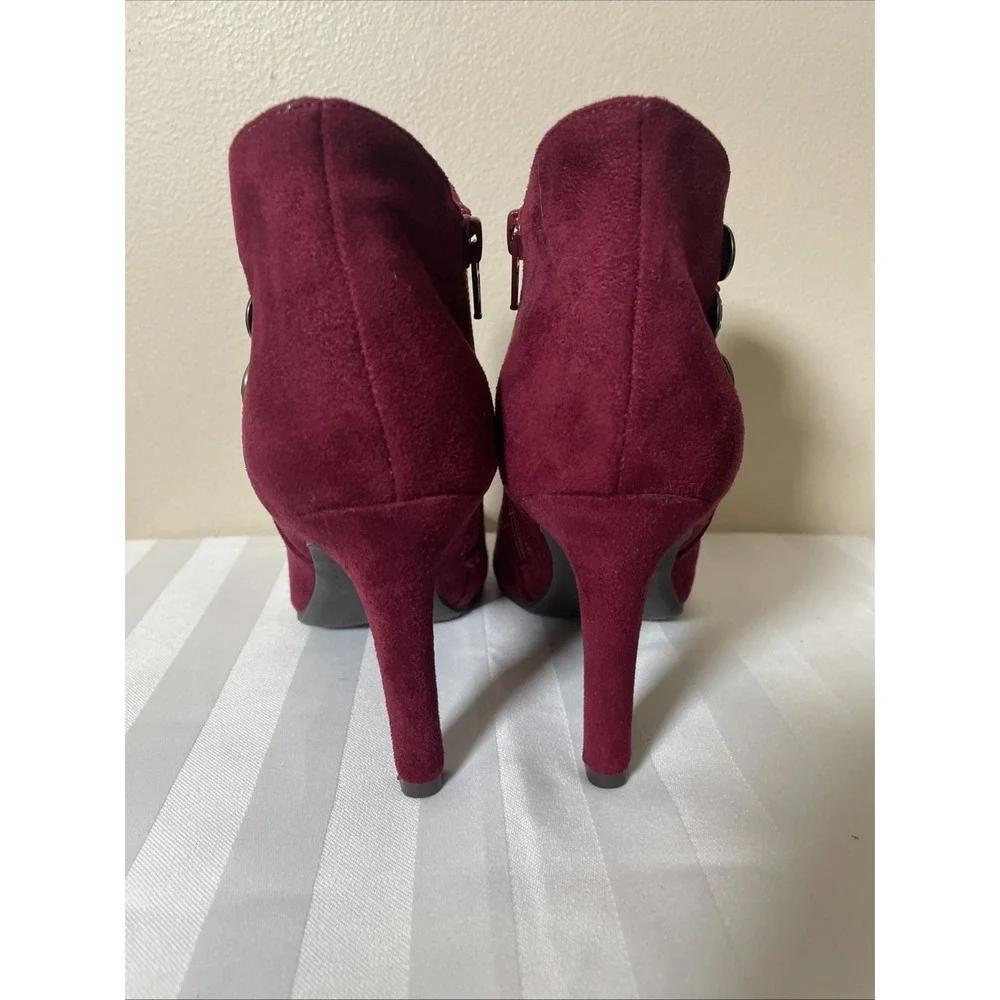 Rialto‎ Womens Cairo Fabric Closed Toe Ankle Fashion, Burgundy/Suedette Size 5 M
